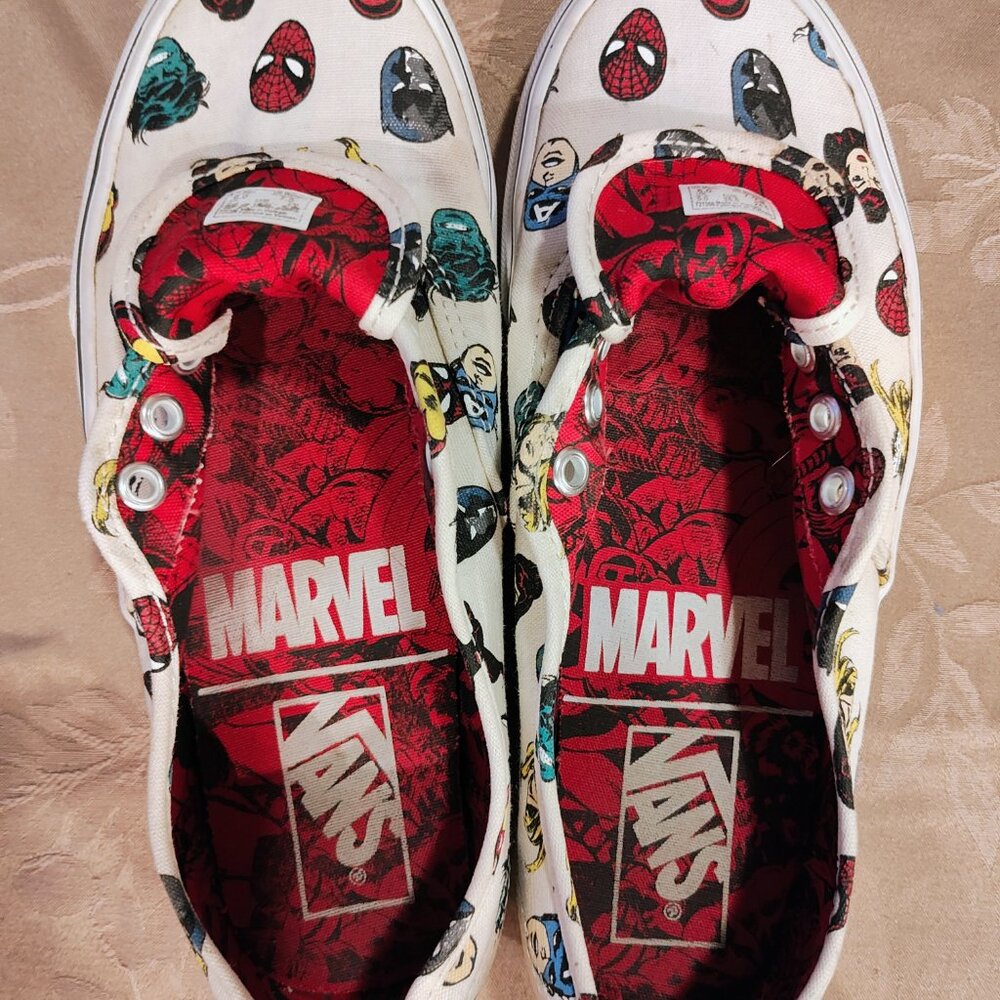 Vans Marvel x Authentic Avengers Off White Canvas Shoes, M 6, W 7.5, Used - Picture 7 of 16